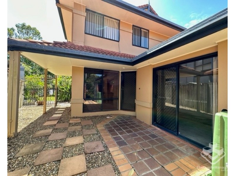 223/125 Hansford Road, Coombabah QLD 4216