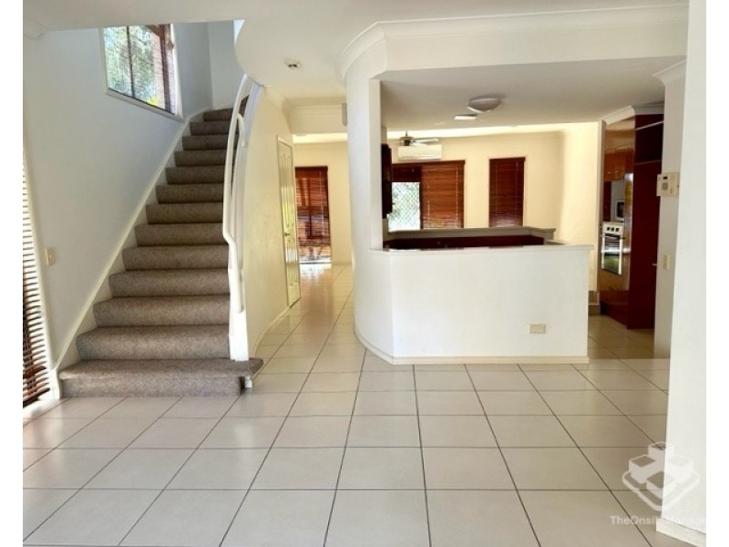 223/125 Hansford Road, Coombabah QLD 4216