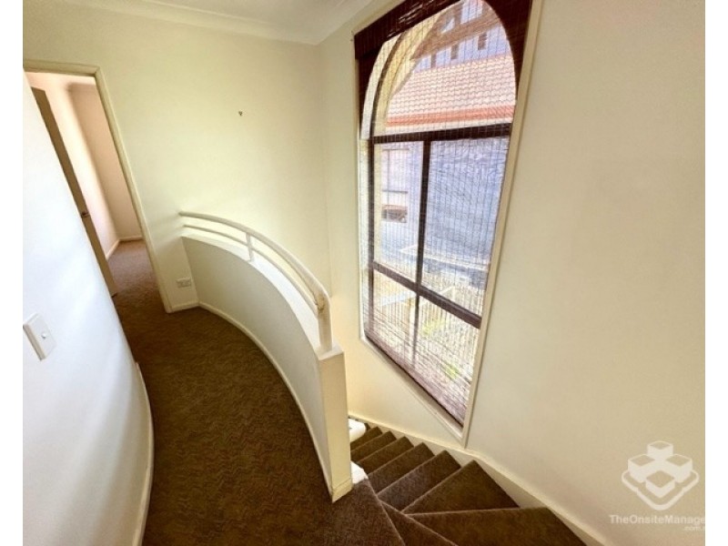 223/125 Hansford Road, Coombabah QLD 4216