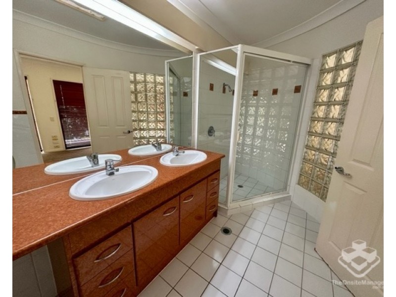 223/125 Hansford Road, Coombabah QLD 4216