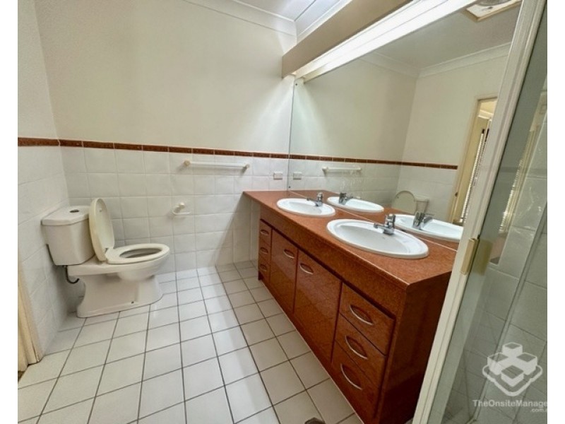 223/125 Hansford Road, Coombabah QLD 4216