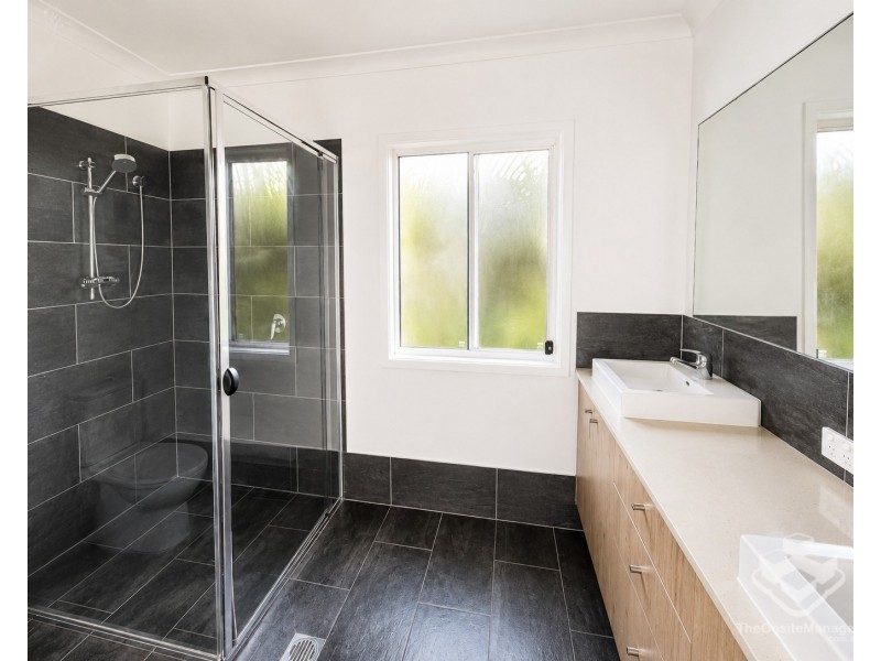 30 Compass Drive, Biggera Waters QLD 4216