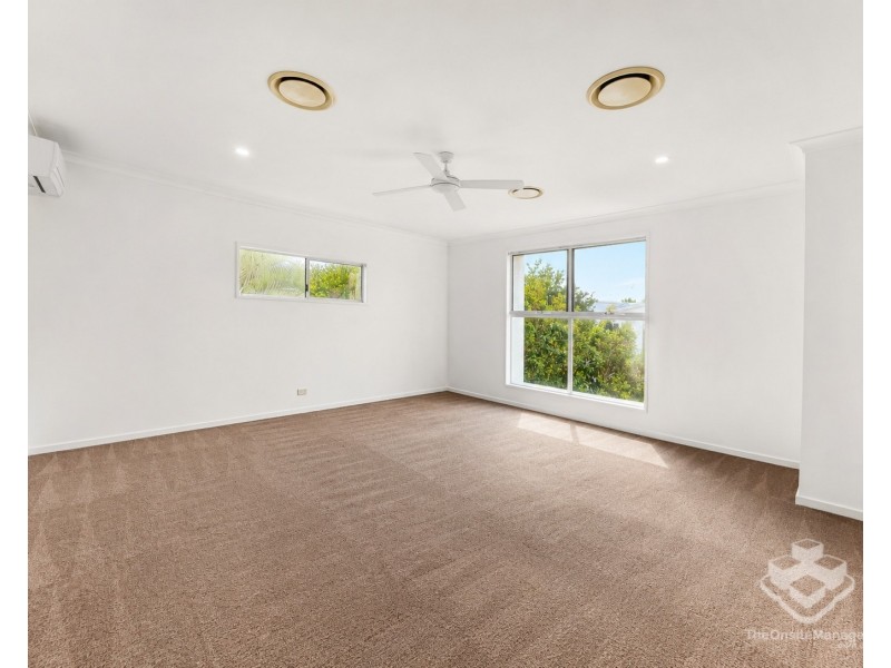 30 Compass Drive, Biggera Waters QLD 4216