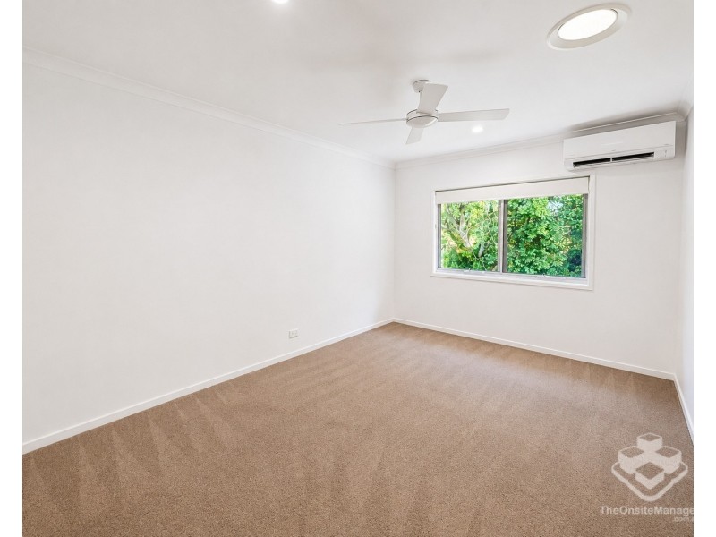30 Compass Drive, Biggera Waters QLD 4216