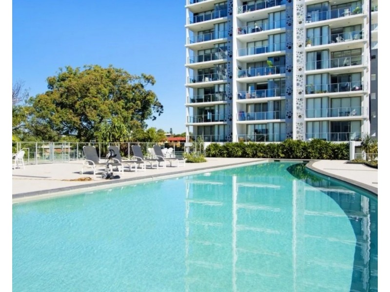ID:21187822/378 Marine Parade, Labrador QLD 4215