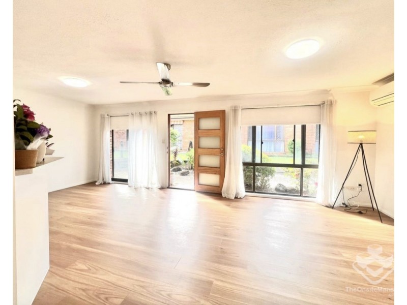 31/172 Barrier Reef Drive, Mermaid Waters QLD 4218