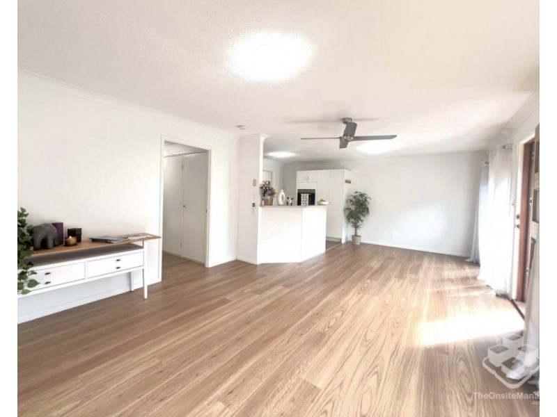 31/172 Barrier Reef Drive, Mermaid Waters QLD 4218