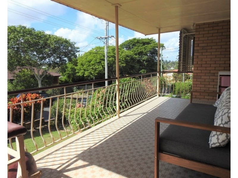 6 Koumala Street, Mansfield QLD 4122