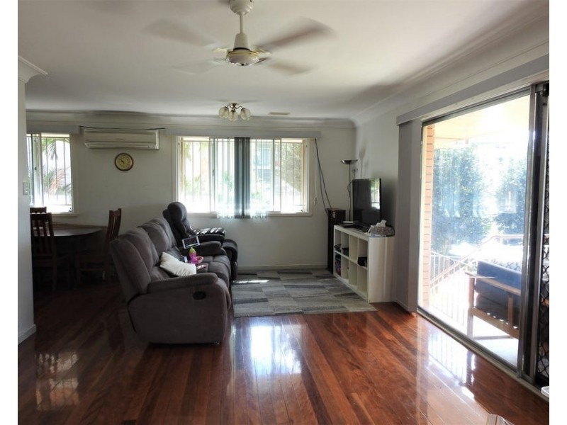 6 Koumala Street, Mansfield QLD 4122