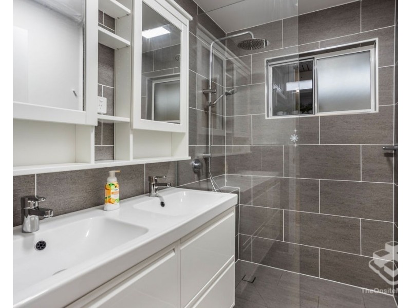 26 Alawoona Street, Redbank Plains QLD 4301