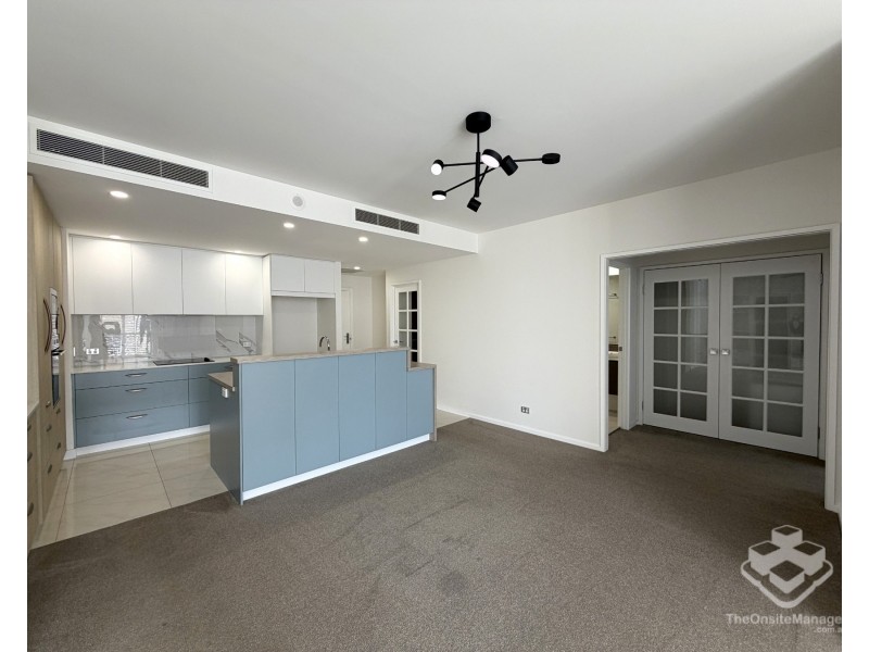 3053/3029 The Boulevard, Carrara QLD 4211