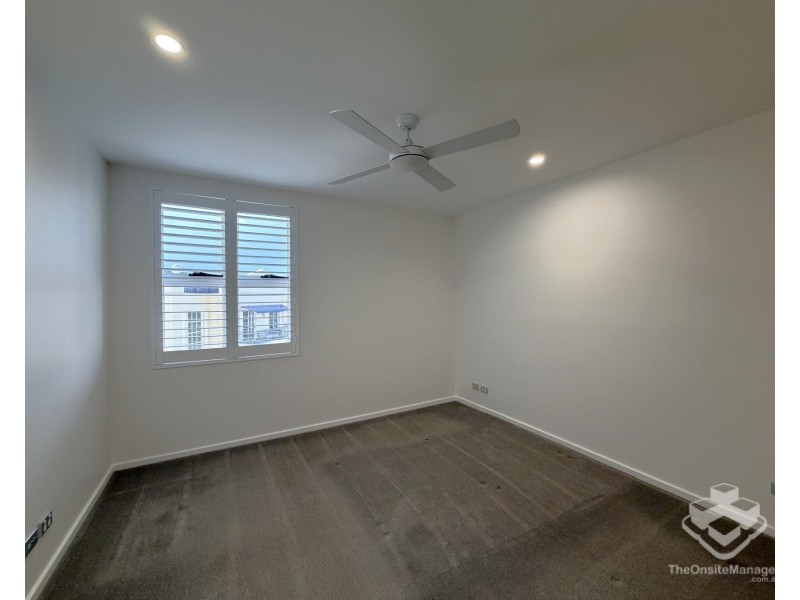 3053/3029 The Boulevard, Carrara QLD 4211
