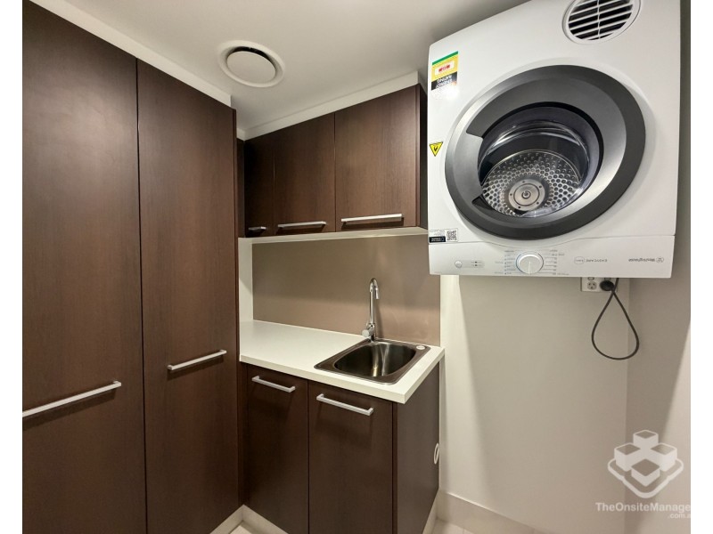 3053/3029 The Boulevard, Carrara QLD 4211