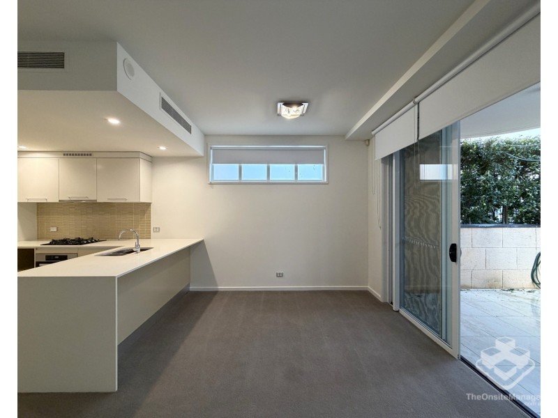 3021/3029 The Boulevard, Carrara QLD 4211