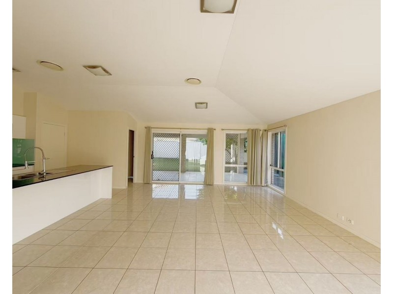 140 The Avenue, Sunnybank Hills QLD 4109