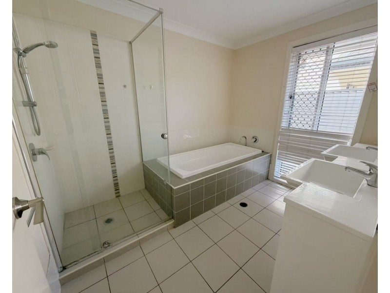 140 The Avenue, Sunnybank Hills QLD 4109