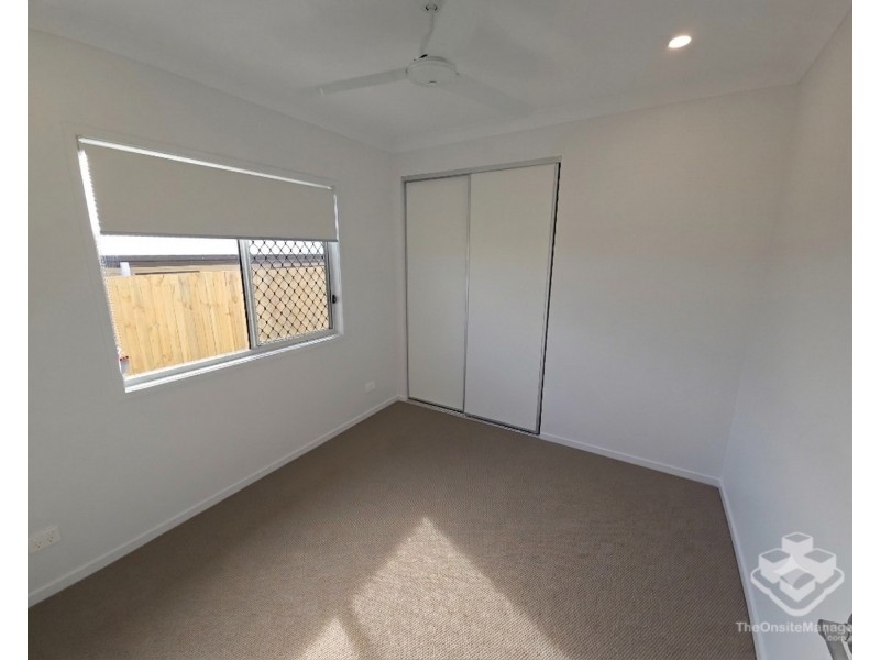 34 Summer Ville Circuit, Park Ridge QLD 4125