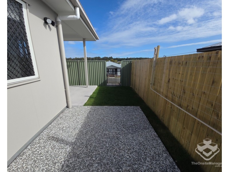 34 Summer Ville Circuit, Park Ridge QLD 4125