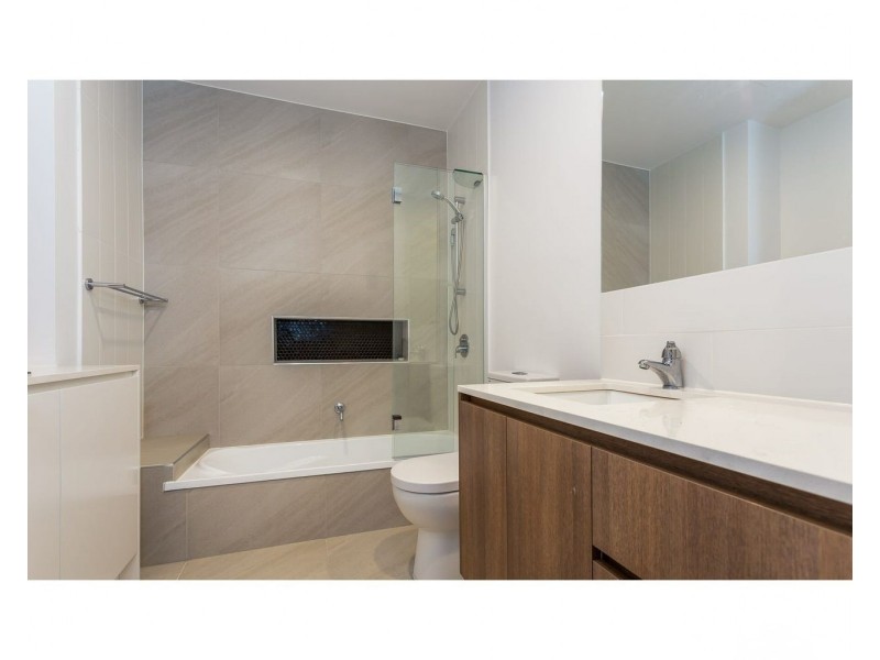 ID:21188311/11 Botanique Terrace, Robina QLD 4226