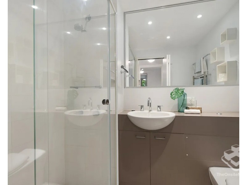 330/71 Beeston Street, Teneriffe QLD 4005