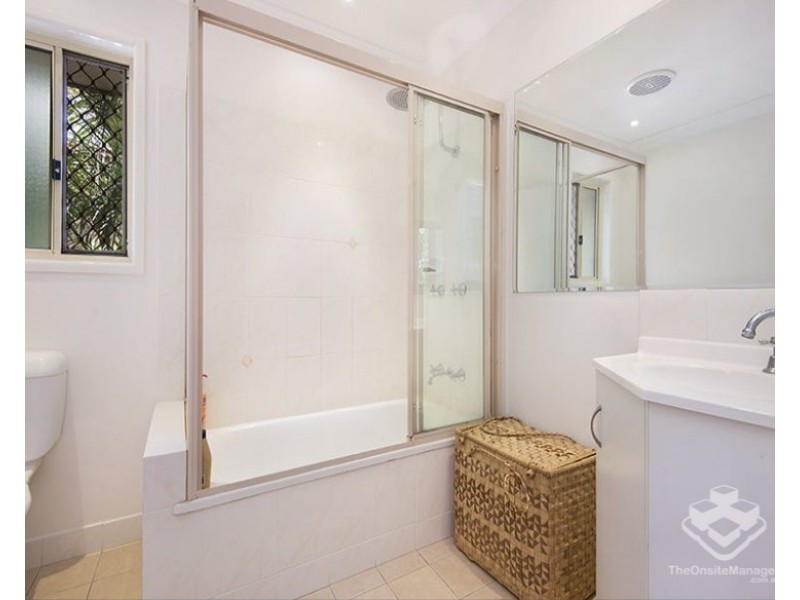 Unit 5/72 Wallace Street, Chermside QLD 4032
