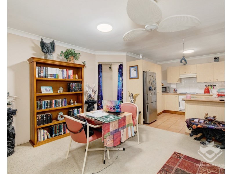 2 Anaheim Drive, Helensvale QLD 4212