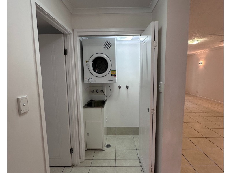ID:21188521/6-24 Henry Street, West End QLD 4810