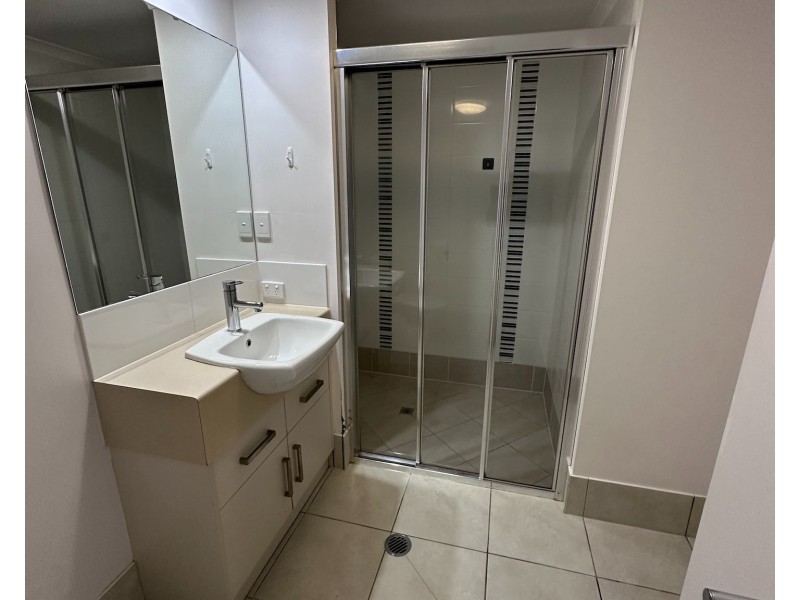 ID:21188521/6-24 Henry Street, West End QLD 4810