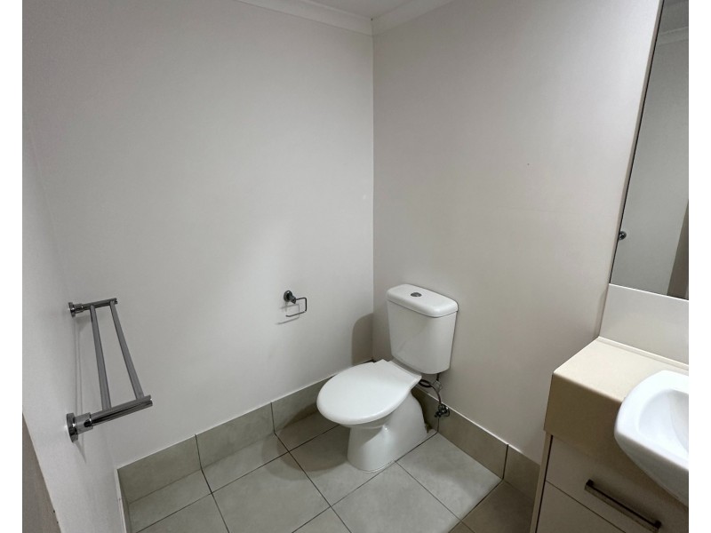 ID:21188521/6-24 Henry Street, West End QLD 4810