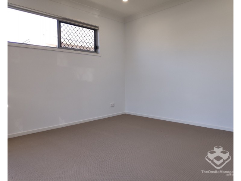 19 Short Street, Boronia Heights QLD 4124