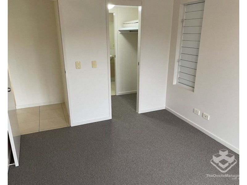 5/376-384 Severin Street, Parramatta Park QLD 4870