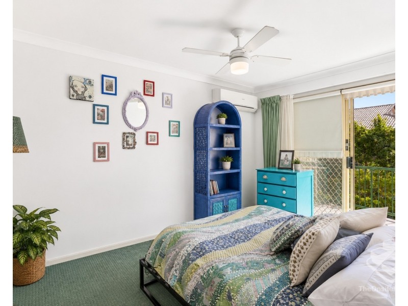 ID:21188661/7-9 Santa Cruz Boulevard, Clear Island Waters QLD 4226