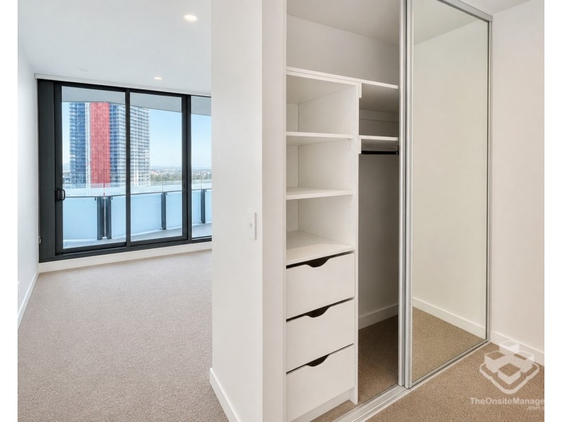 ID:21188686/42 Stanhill Drive, Surfers Paradise QLD 4217