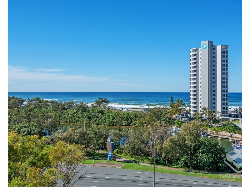 33/2 Admiralty Drive, Surfers Paradise QLD 4217