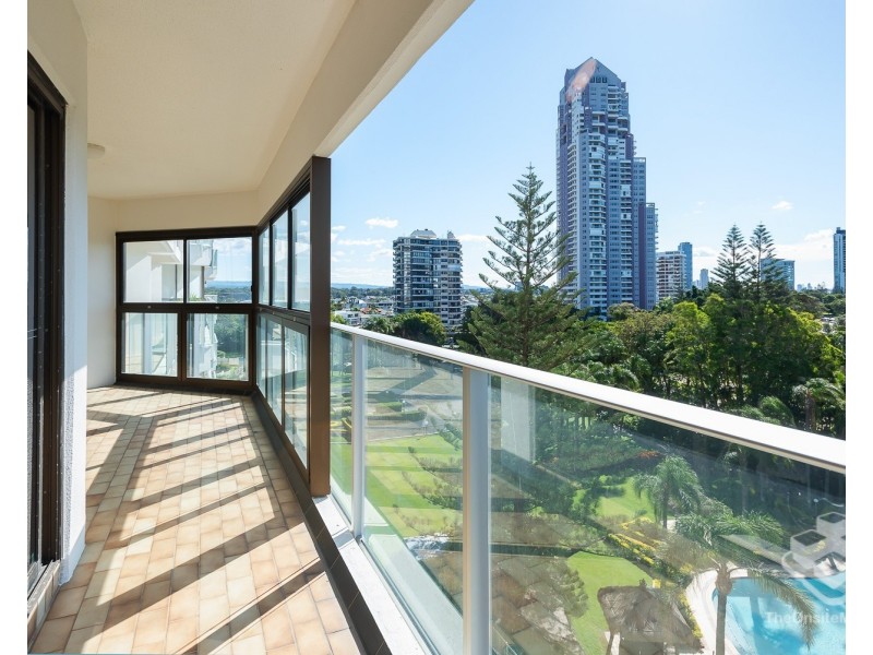 33/2 Admiralty Drive, Surfers Paradise QLD 4217