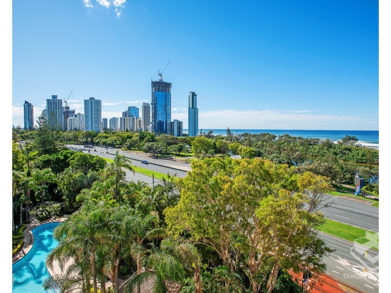 33/2 Admiralty Drive, Surfers Paradise QLD 4217