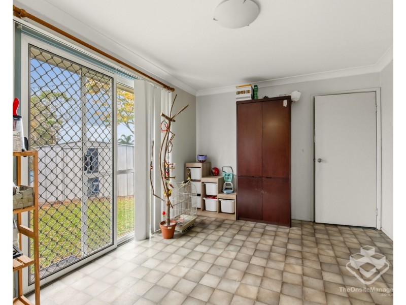 2 Halfmoon Street, Browns Plains QLD 4118