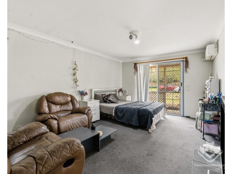 2 Halfmoon Street, Browns Plains QLD 4118