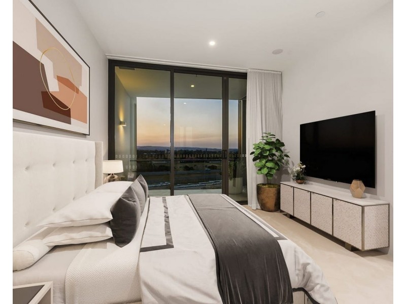 ID:21189026/24 The Lanes Boulevard, Mermaid Waters QLD 4218