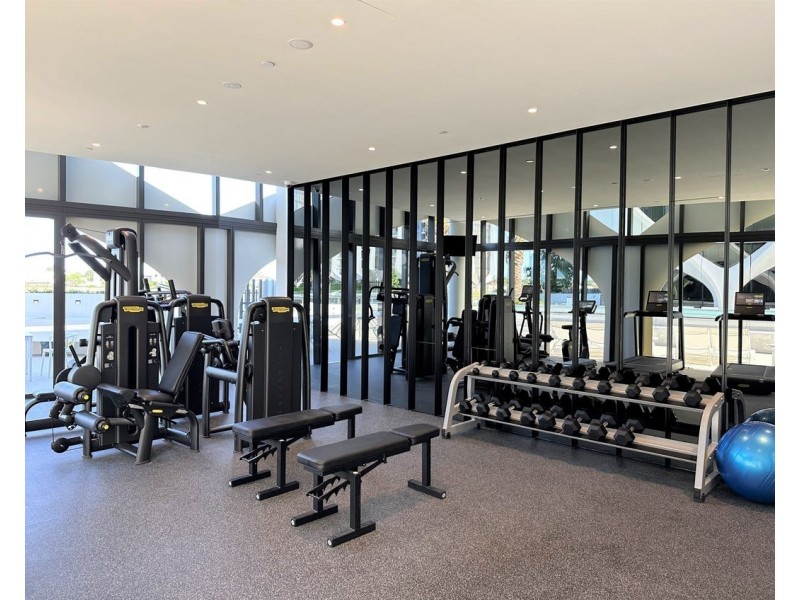 ID:21189026/24 The Lanes Boulevard, Mermaid Waters QLD 4218