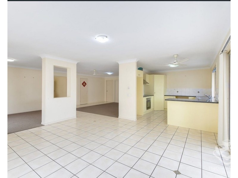 23/15 Parnassus Street, Robertson QLD 4109