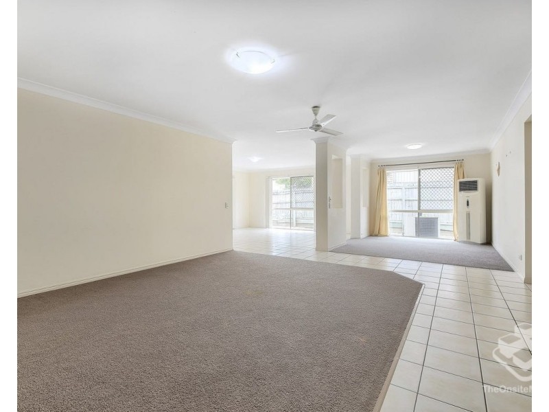 23/15 Parnassus Street, Robertson QLD 4109