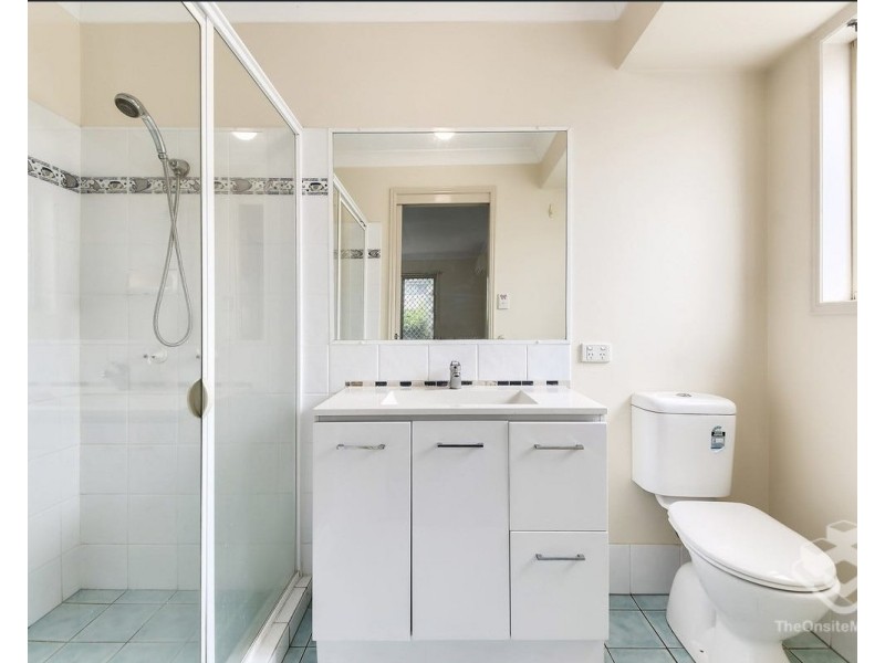 23/15 Parnassus Street, Robertson QLD 4109