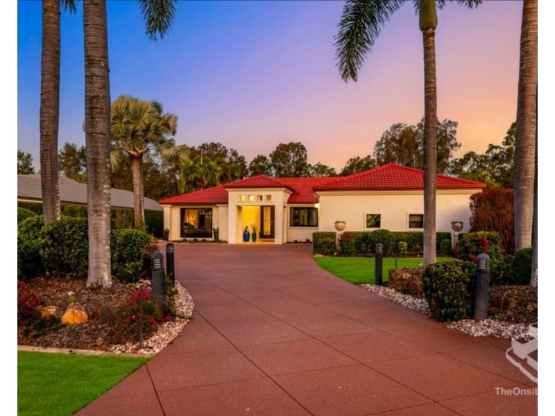 3170 Riverleigh Drive, Hope Island QLD 4212