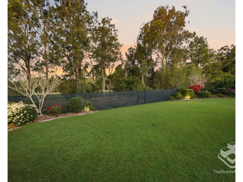 3170 Riverleigh Drive, Hope Island QLD 4212