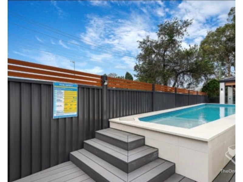 2 Nevenia Street, Labrador QLD 4215