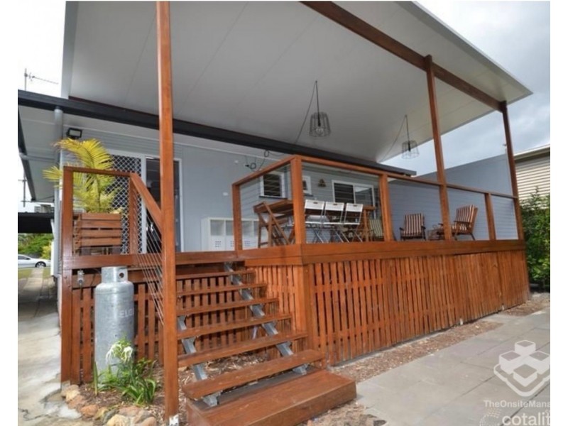 24 Essington Mews, Leichhardt QLD 4305