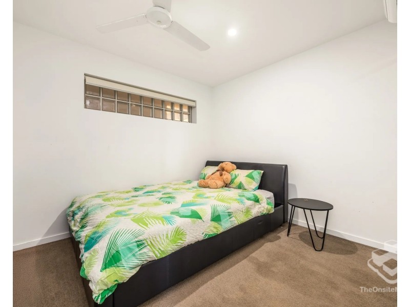 ID:21189376/1-7 Waterford Court, Bundall QLD 4217