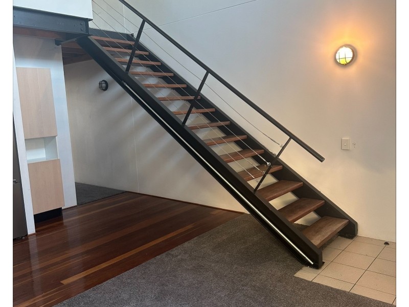 ID:21189396/139 Commercial Road, Teneriffe QLD 4005