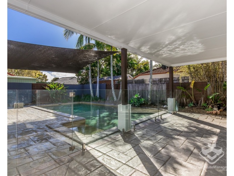 30 Glenwater Crescent, Helensvale QLD 4212